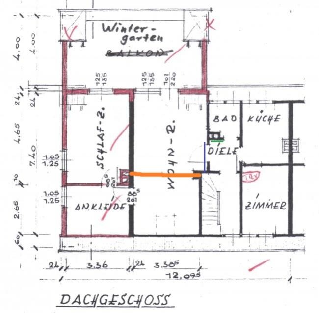 Handgezeichneter Dachgeschoss-Grundriss mit Zimmern, Flur, Treppe und Wintergarten