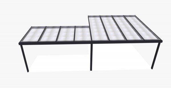 Langer schwarzer Metallrahmen-Tisch mit zweigeteilter Glasoberfläche aus Glasplatten.