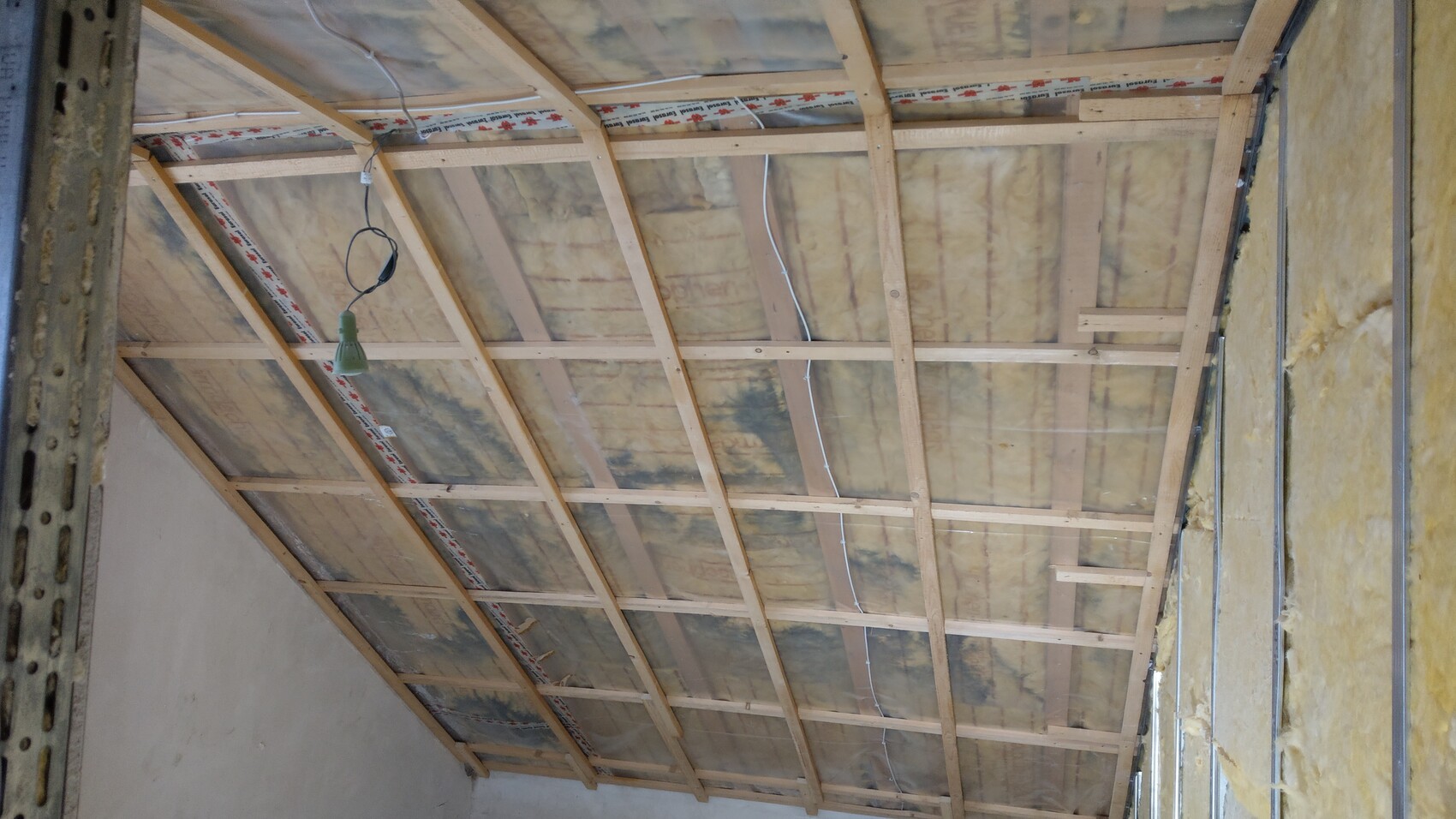 daemmung-gebaeudehuelle-innenausbau-rohbau.jpg