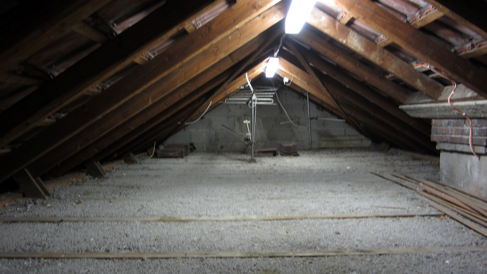 daemmung-oberste-geschossdecke-159899-1.JPG