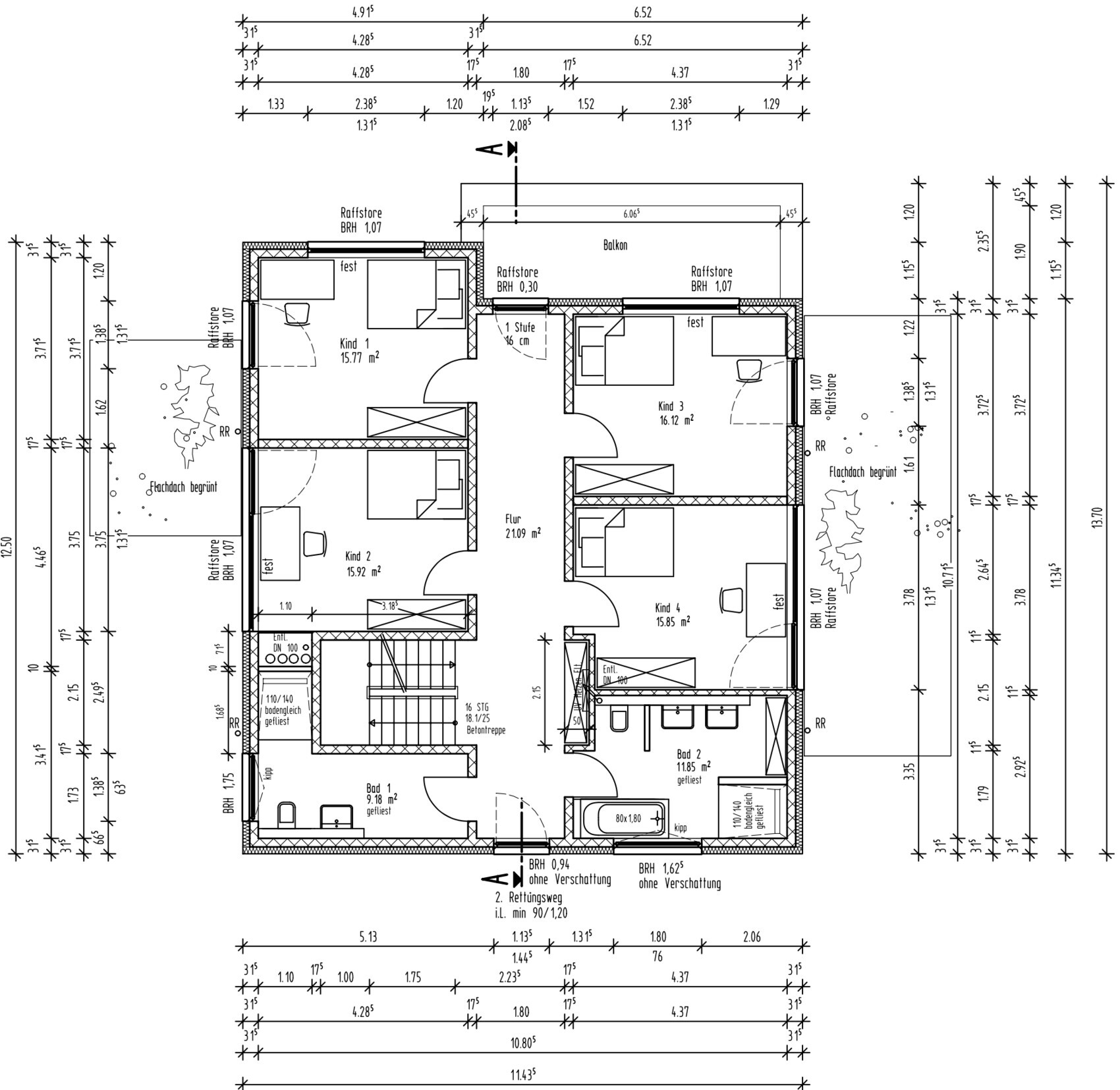 Draufsicht eines Haus-Grundrisses mit Flur, Bad, Balkon, vier Kinderzimmern und Treppen.