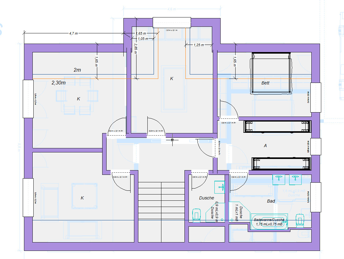 Grundriss eines Hauses mit Küche (K), Bad, Dusche, Bettzimmer, Abstellraum und Treppen.