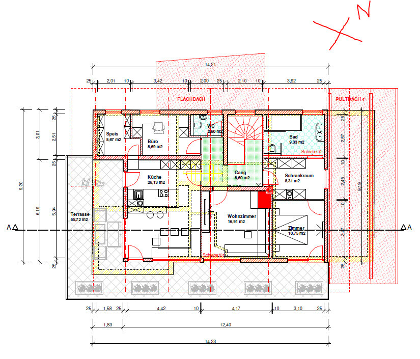 Grundriss eines Hauses: Küche, Wohnzimmer, Bad, Zimmer, Gang; Außenmaße erkennbar.