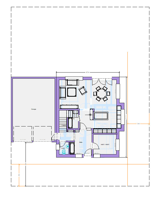 Grundriss eines Wohnhauses: Garage links, offener Wohnbereich, Küche, Essbereich, Flure.