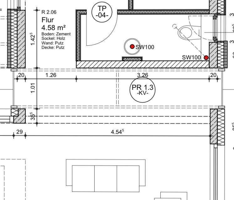 Technischer Grundriss eines Flurs: 4,58 m², Boden Zement, Wände Putz, Türen SW100.