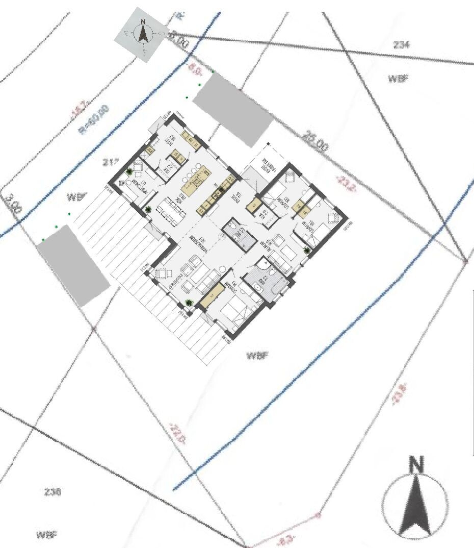 Grundriss eines Hauses mit Innenaufteilung auf einem Grundstück; Kompassrose im Bild.