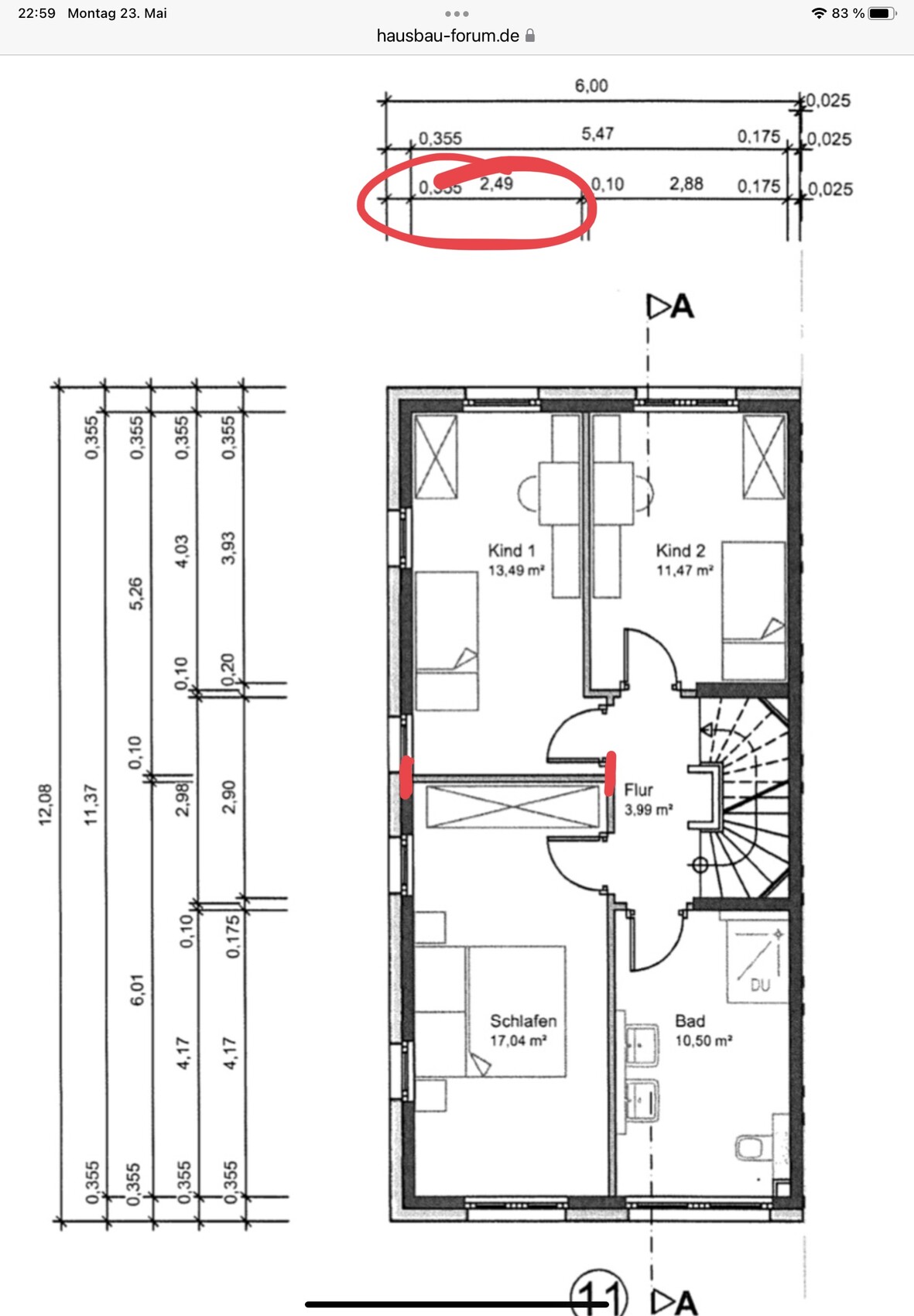 Grundriss-Dachgeschoss: Flur, Schlafen, Bad, Kind 1, Kind 2, Treppenhaus.