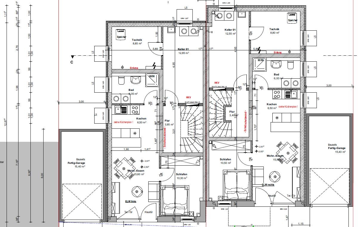 Grundriss eines Hauses mit Küche, Bad, Schlafen, Wohnen, Flur, Technik, Keller, Garage.
