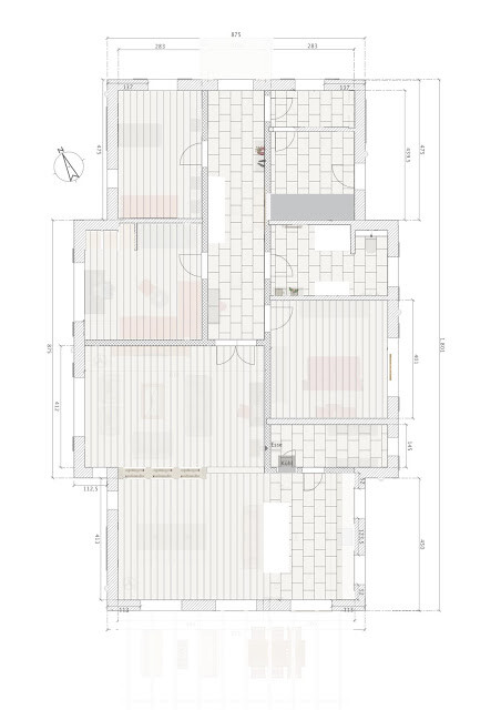Grundriss eines Hauses mit mehreren Zimmern, Türen, Wänden und Maßangaben.