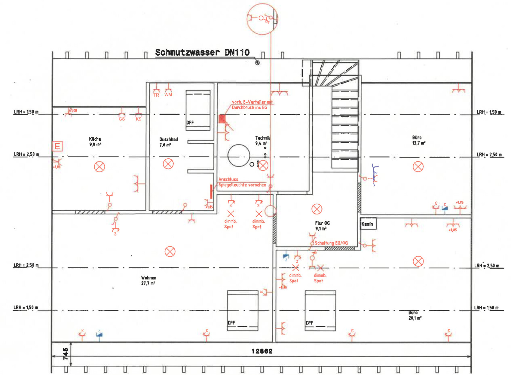 Grundriss eines Gebäudes mit Küche, Dusche, Technik, Flur und Büro; Schmutzwasser DN110
