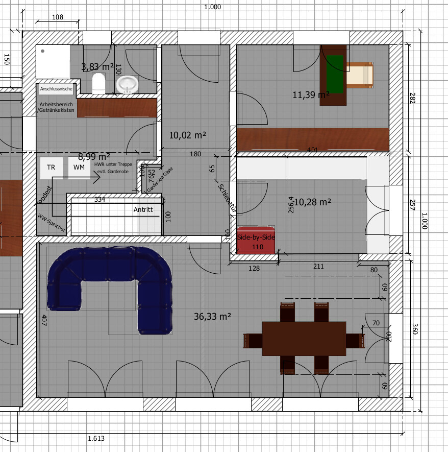Grundriss eines Wohn- und Arbeitsbereichs mit Sofa, Esstisch, Flur und Bad.