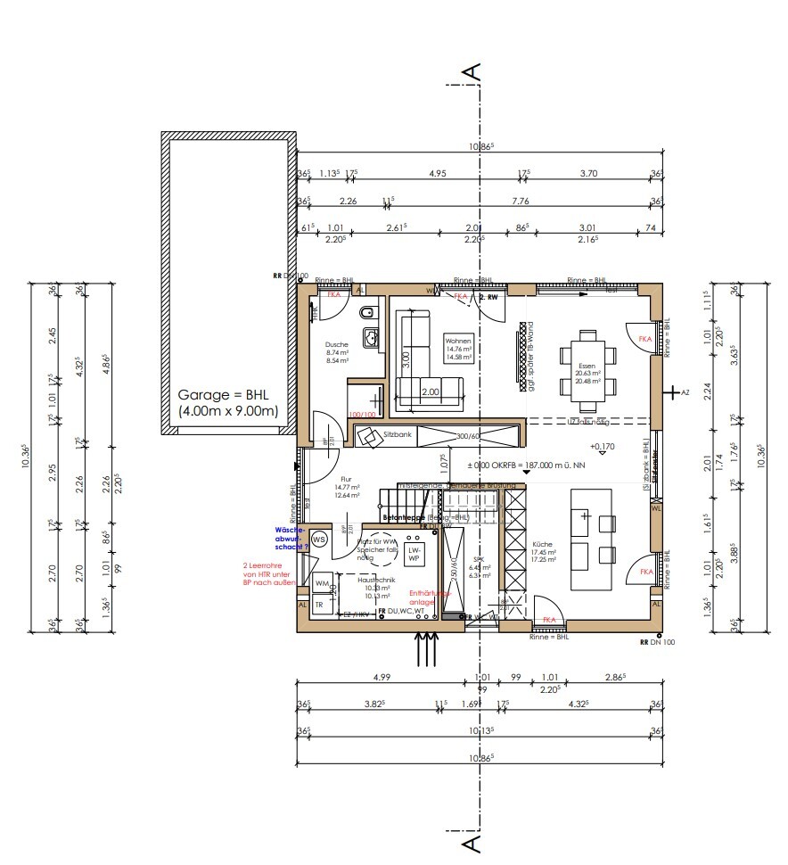 Detaillierter Grundriss eines Hauses mit Wohnen, Essen, Küche, Bad, Flur und Garage.