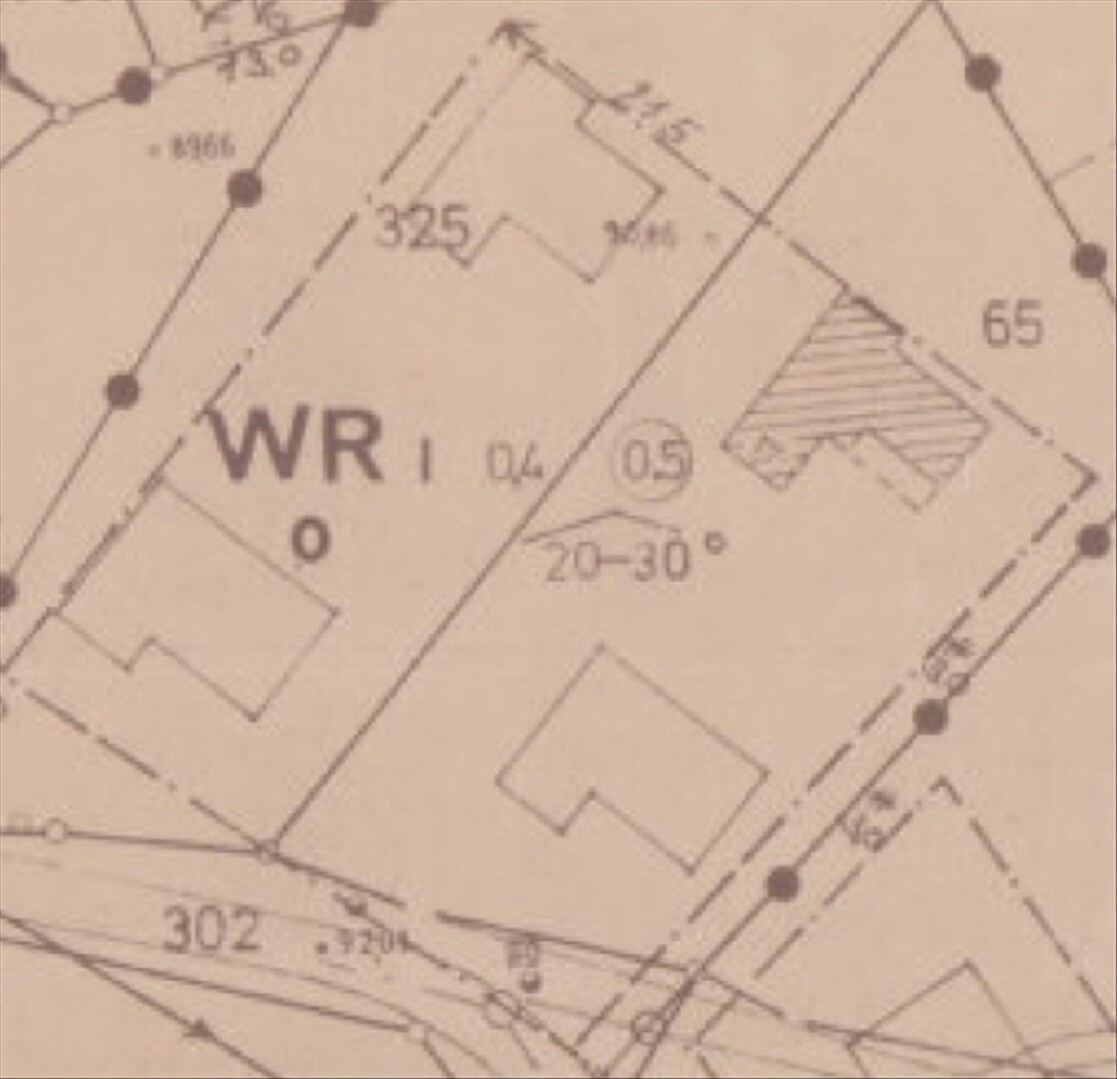 Architektur-Grundrissplan mit Raumanordnung, Linien und Maßangaben, WR-Bereich
