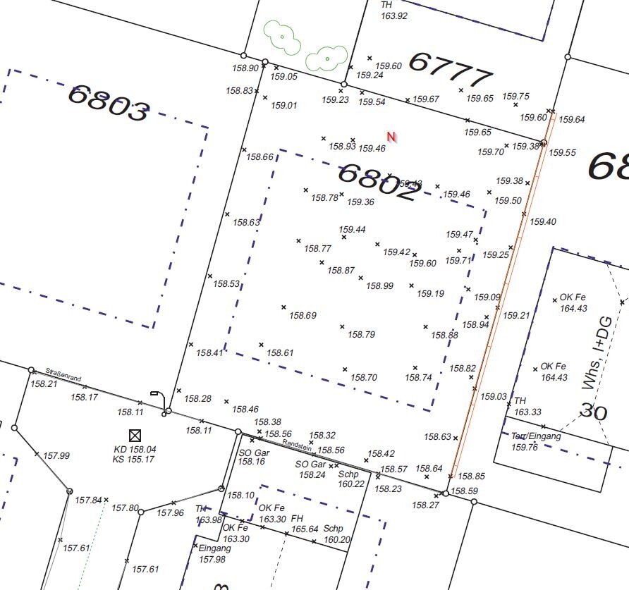 Lageplan eines Grundstücks mit Grenzlinien, Flurstücksnummern und Maßen.