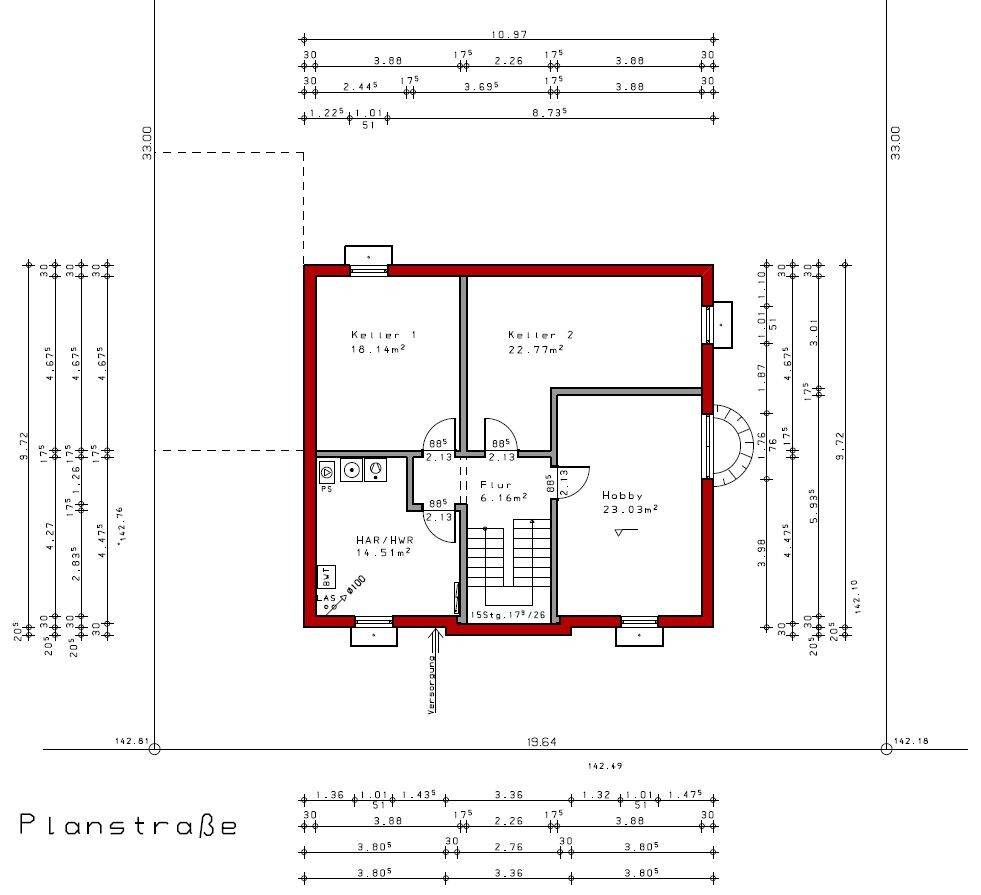 Grundriss: Untergeschoss mit zwei Kellerräumen, Hobbyraum, Flur, HAR/HWR und Treppen.