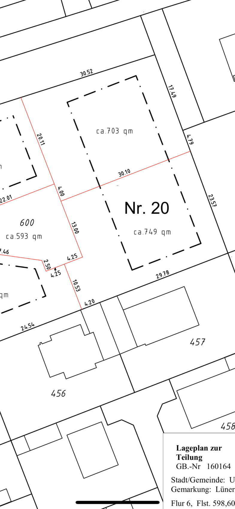Lageplan mit Parzelle Nr. 20, ca. 749 qm, Umrisslinien und angrenzende Bereiche.
