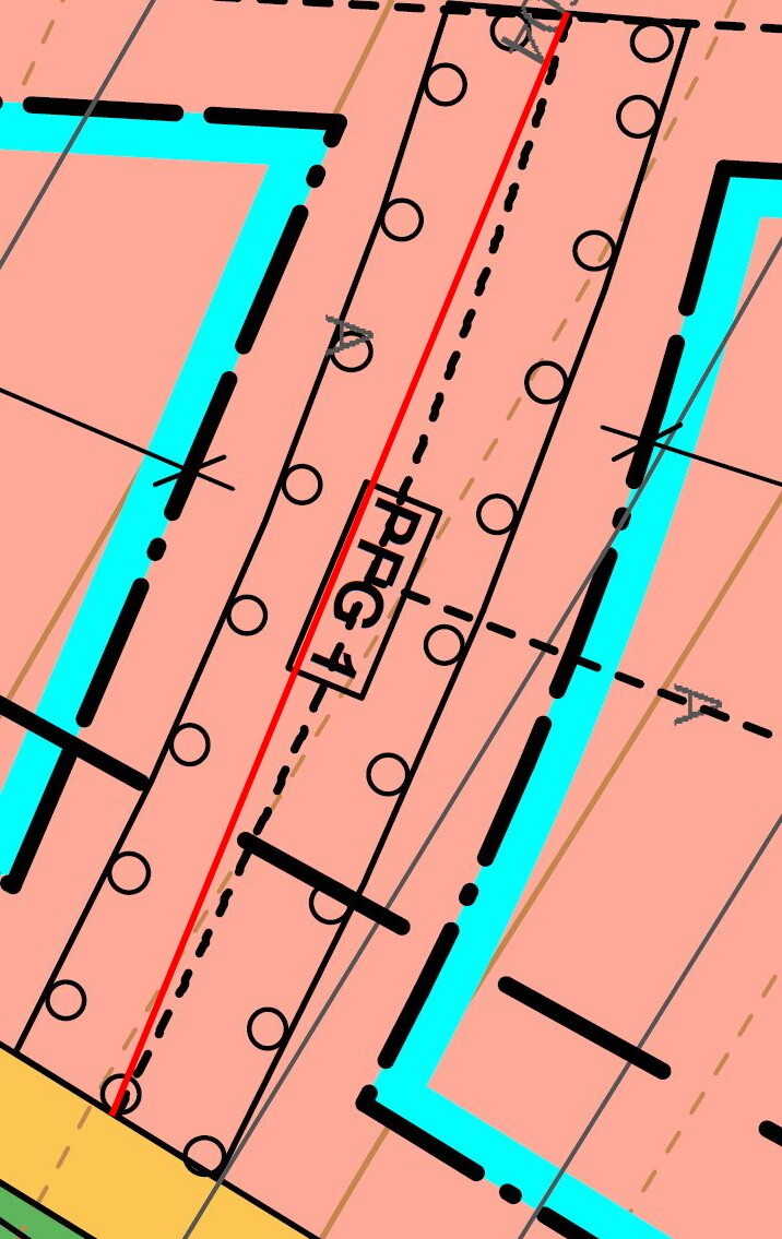 Technischer Plan mit roter RPC-1-Linie, Lochkreisen, cyanfarbenen Umrandungen.