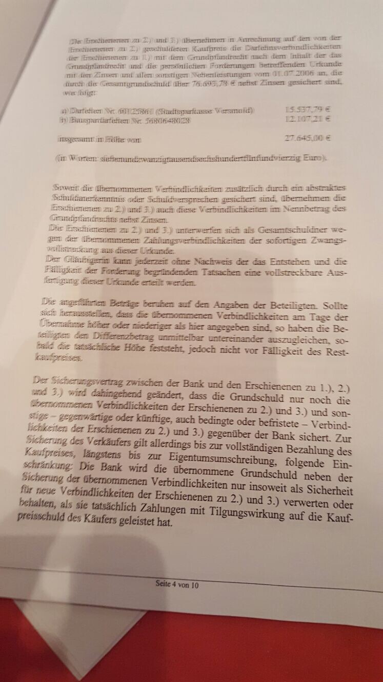 Deutsches Vertragsdokument mit Fließtext, Seite 4 von 10, sichtbarer Text.