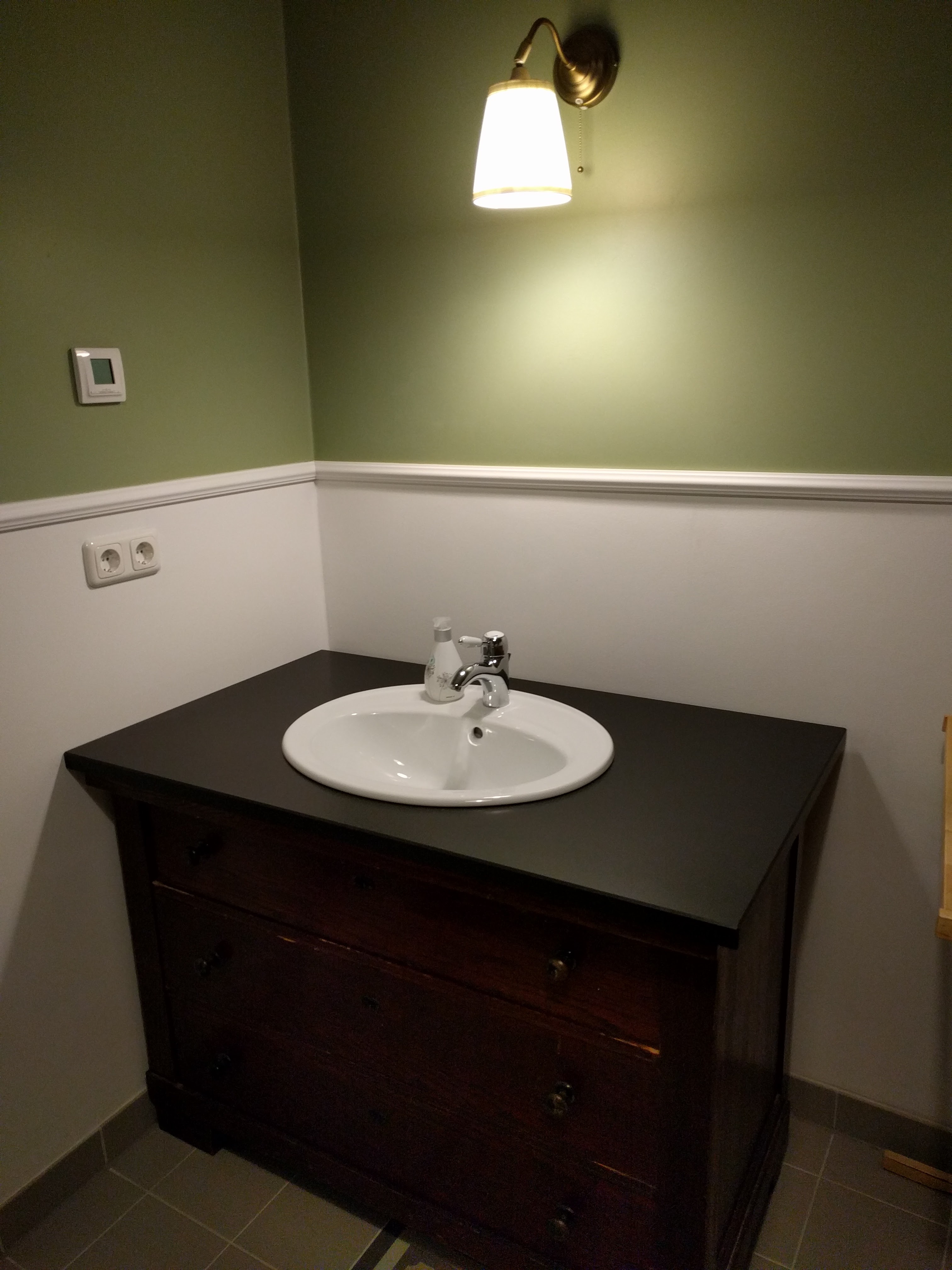diy-waschtische-was-brauchen-wir-an-zubehoer-414855-1.jpg