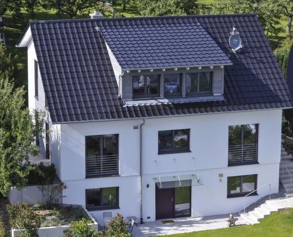 ein-grosses-raumkonzept-sucht-ideen-417401-1.png