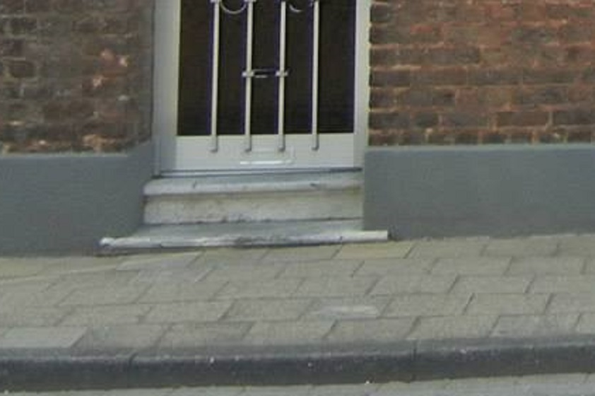eingangstreppe-und-haussockel-neu-belegen-ideen-sind-gefragt-258436-1.jpg