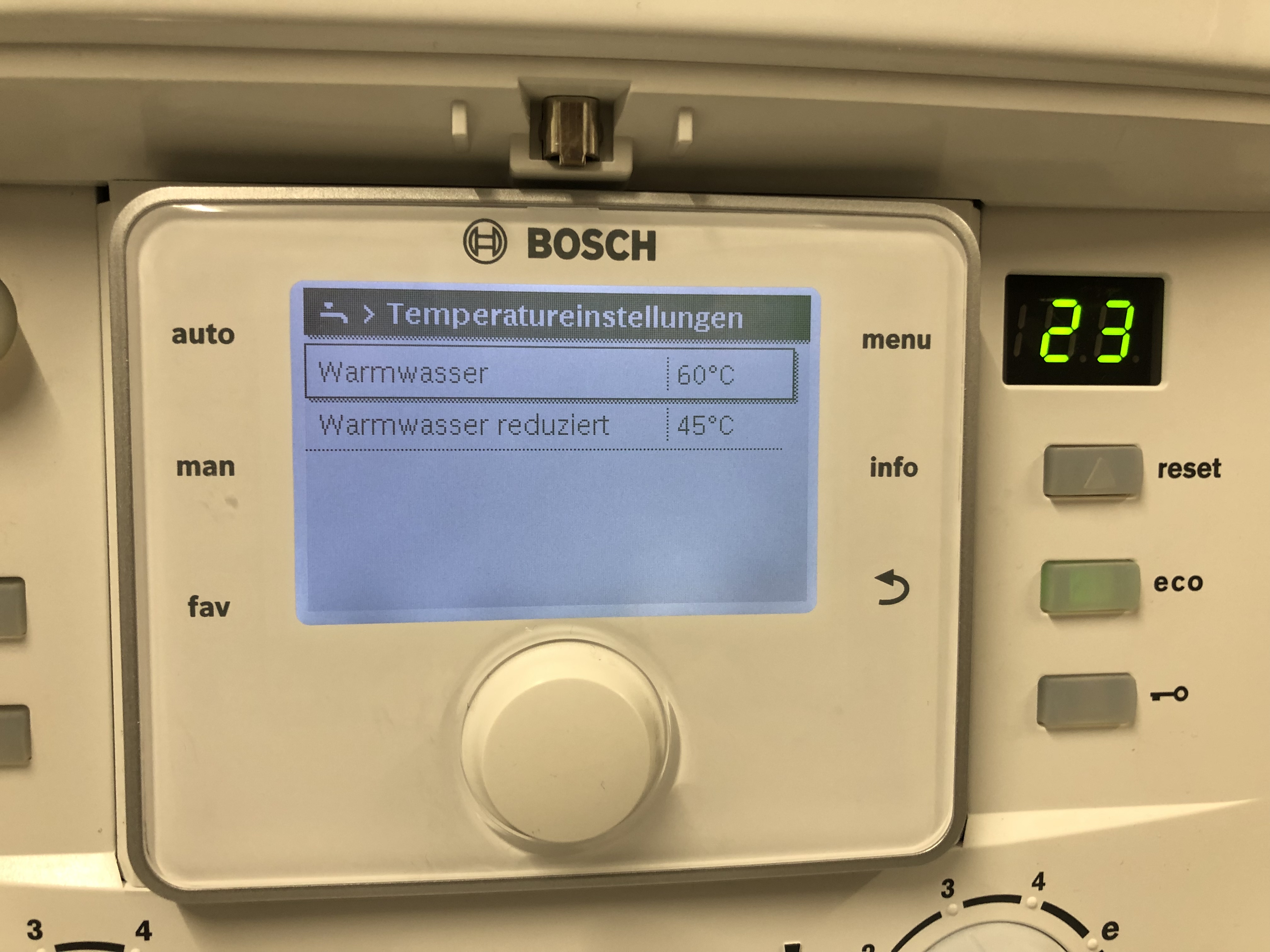 einstellen-gasbrennwerttherme-junkers-cerapurmodul-zbs-14-305947-5.jpeg