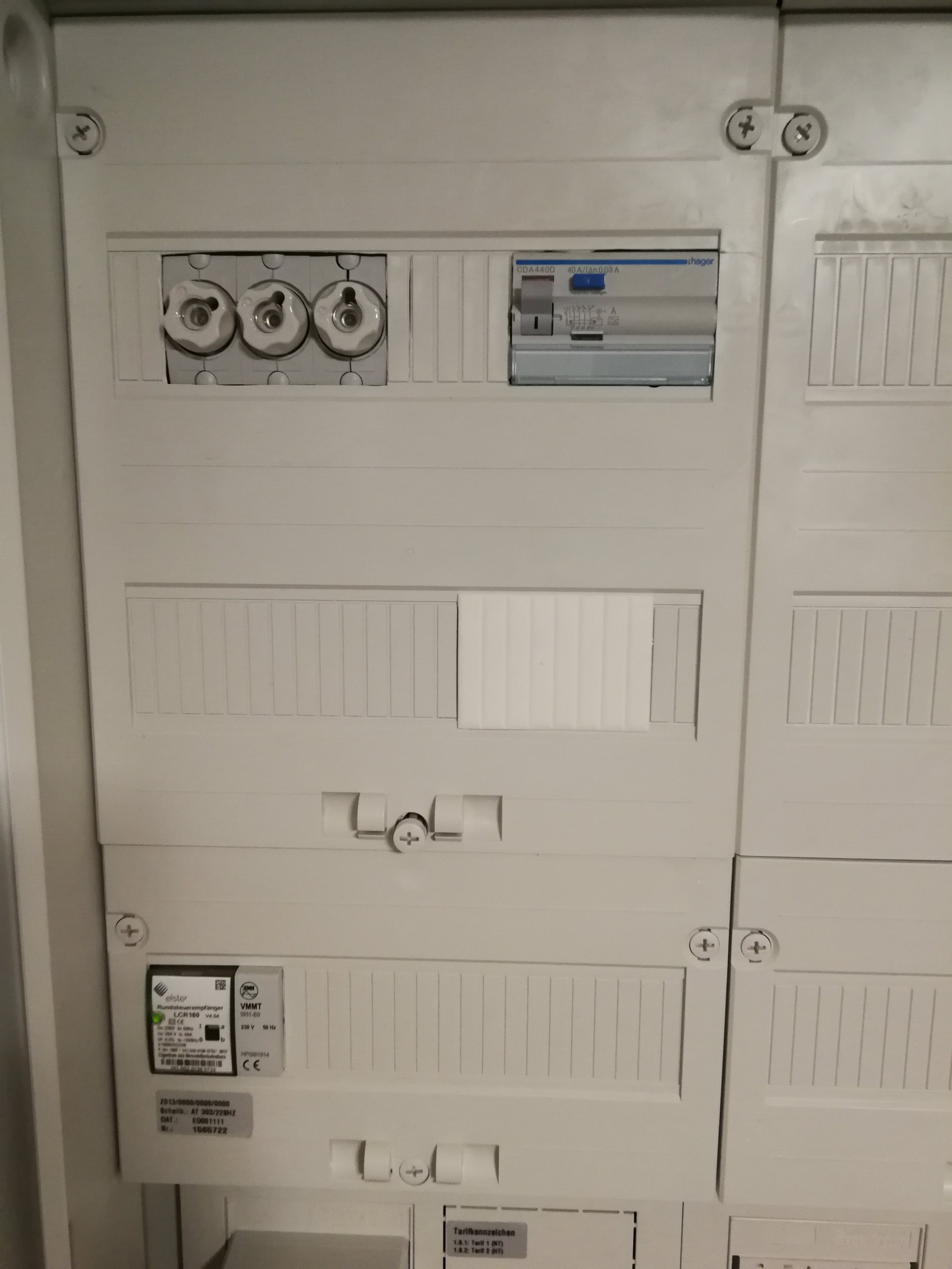 elektroinstallation-ist-das-alles-so-io-256726-3.jpg