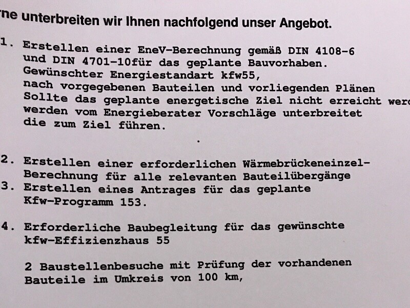 Dokument mit Hinweisen zur energetischen Berechnung von Bauvorhaben und Förderprogrammen
