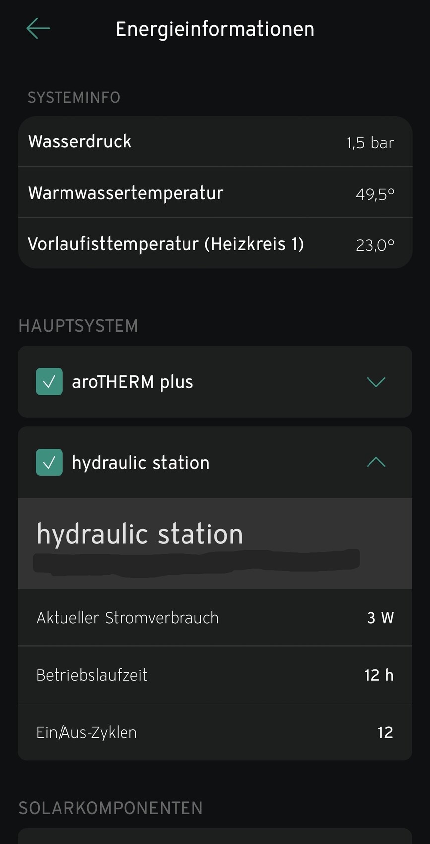 Energiemanagement-App: Wasserdruck 1,5 bar, Warmwasser 49,5°C, Vorlauf 23°C; aroTHERM plus, hydraulische Station; 3 W, 12 h.