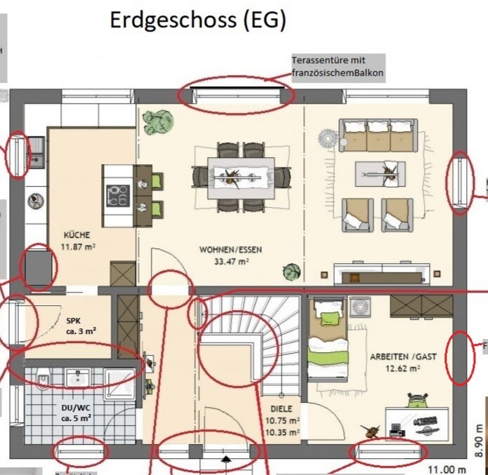 Grundriss des Erdgeschosses mit Küche, Wohn-/Essbereich, Diele, Bad und Arbeits-/Gaestezimmer.