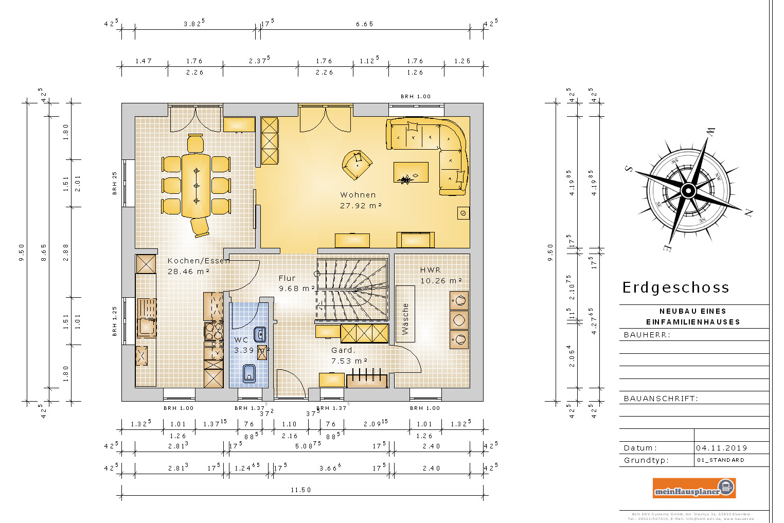 Grundriss Erdgeschoss: Küche/Essbereich, Wohnen, Flur, WC, Garderobe, HWR, Treppe.