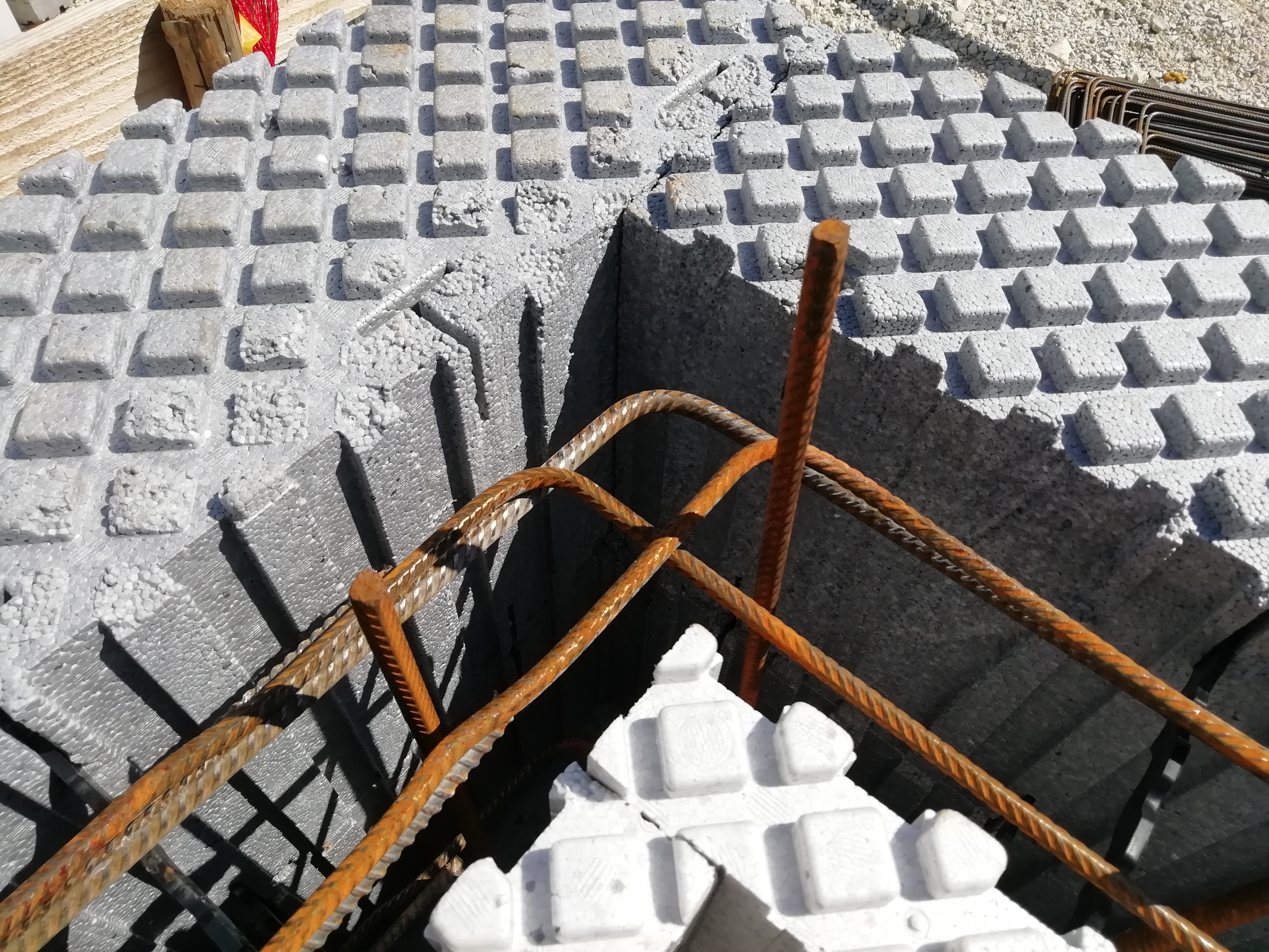 erfahrungen-mit-bausatzhaus-aus-neopor-oae-592490-3.jpg