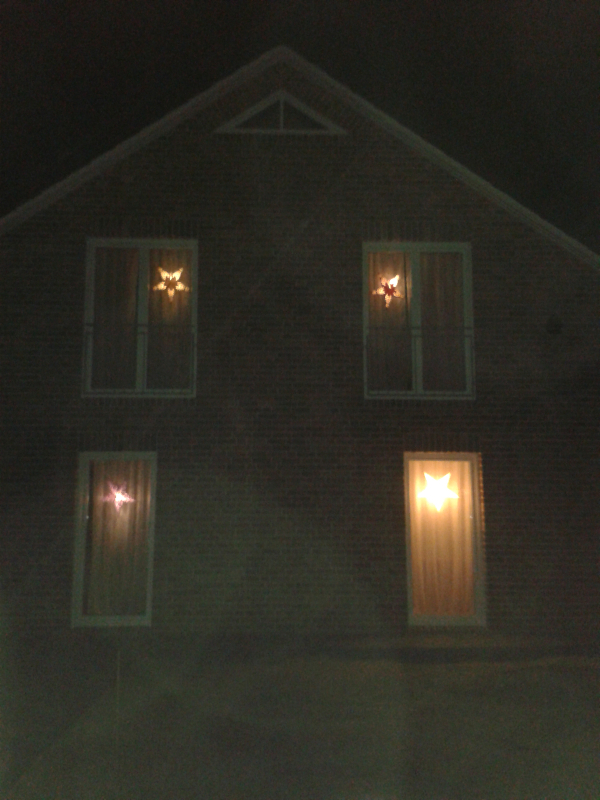 erstes-weihnachten-im-eigenen-haus-wie-habt-ihr-dekoriert-110552-1.jpg