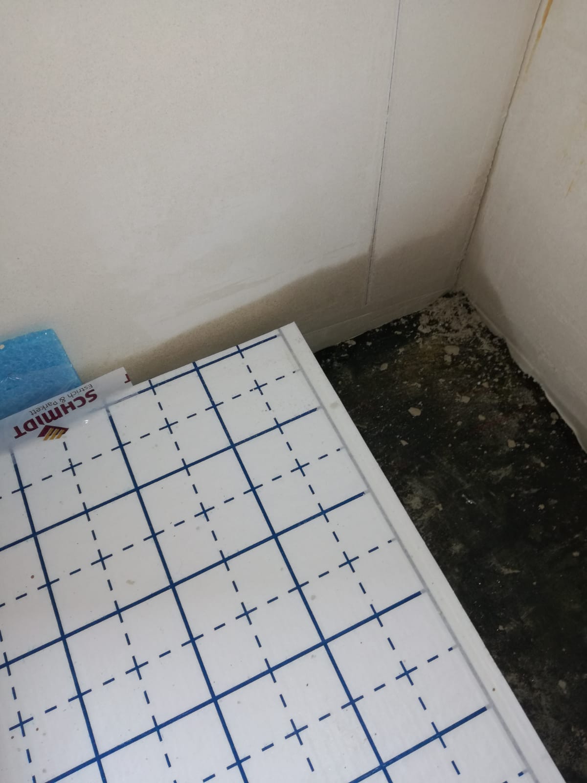 estrich-trocknung-feuchtigkeit-508659-1.jpeg