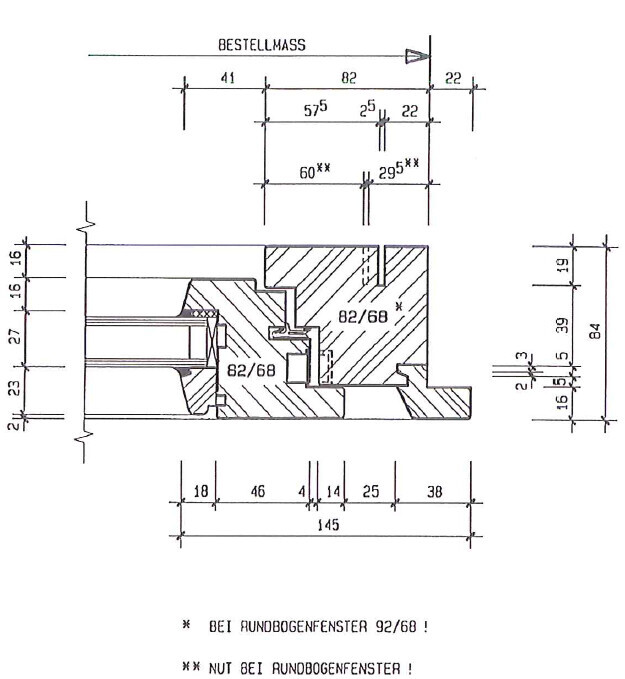 Technische Schnittzeichnung eines maschinellen Bauteils mit Nuten und Maßangaben in mm.