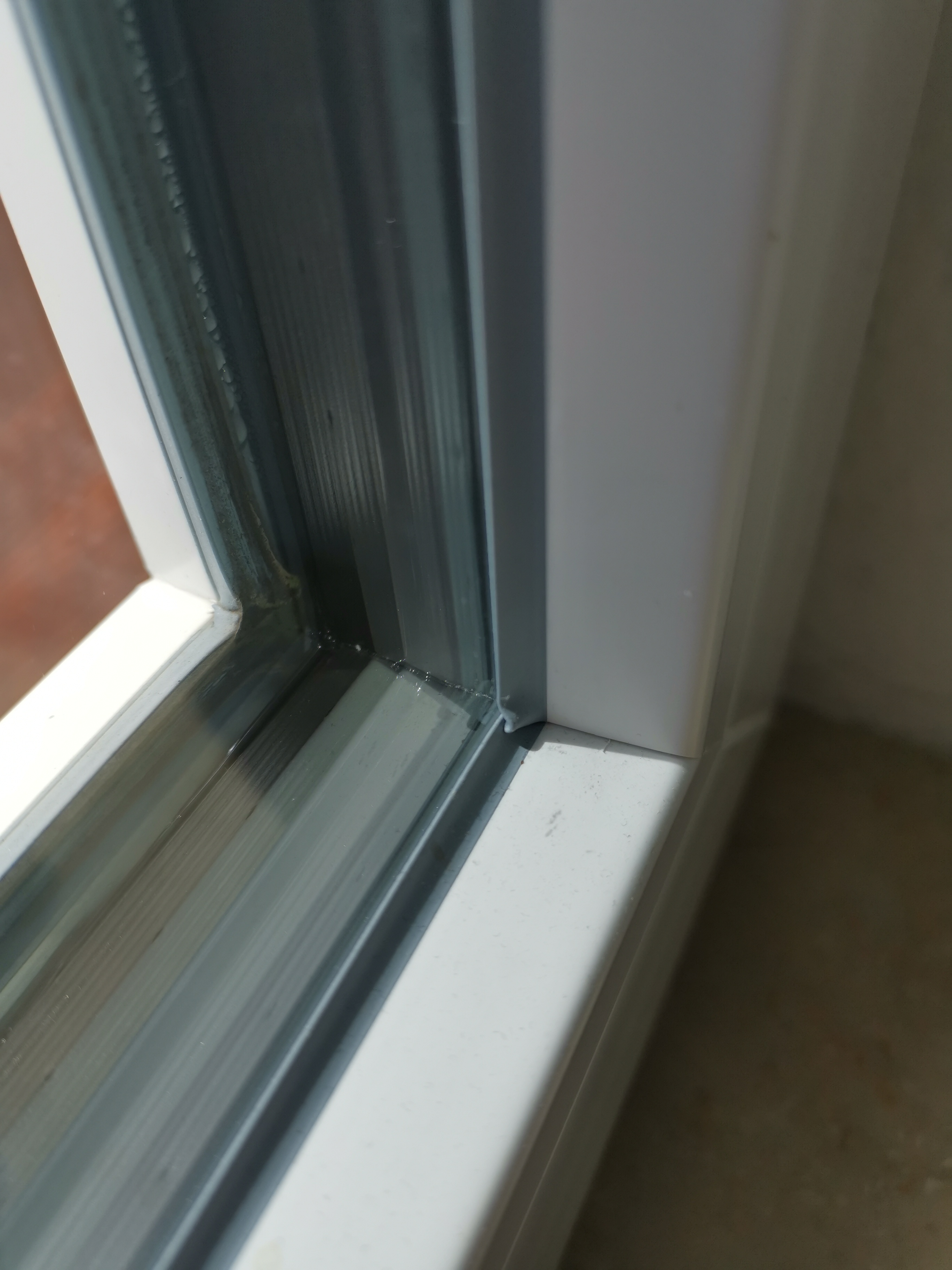 fenster-undicht-bei-trockenverglasung-normal-500814-2.jpg
