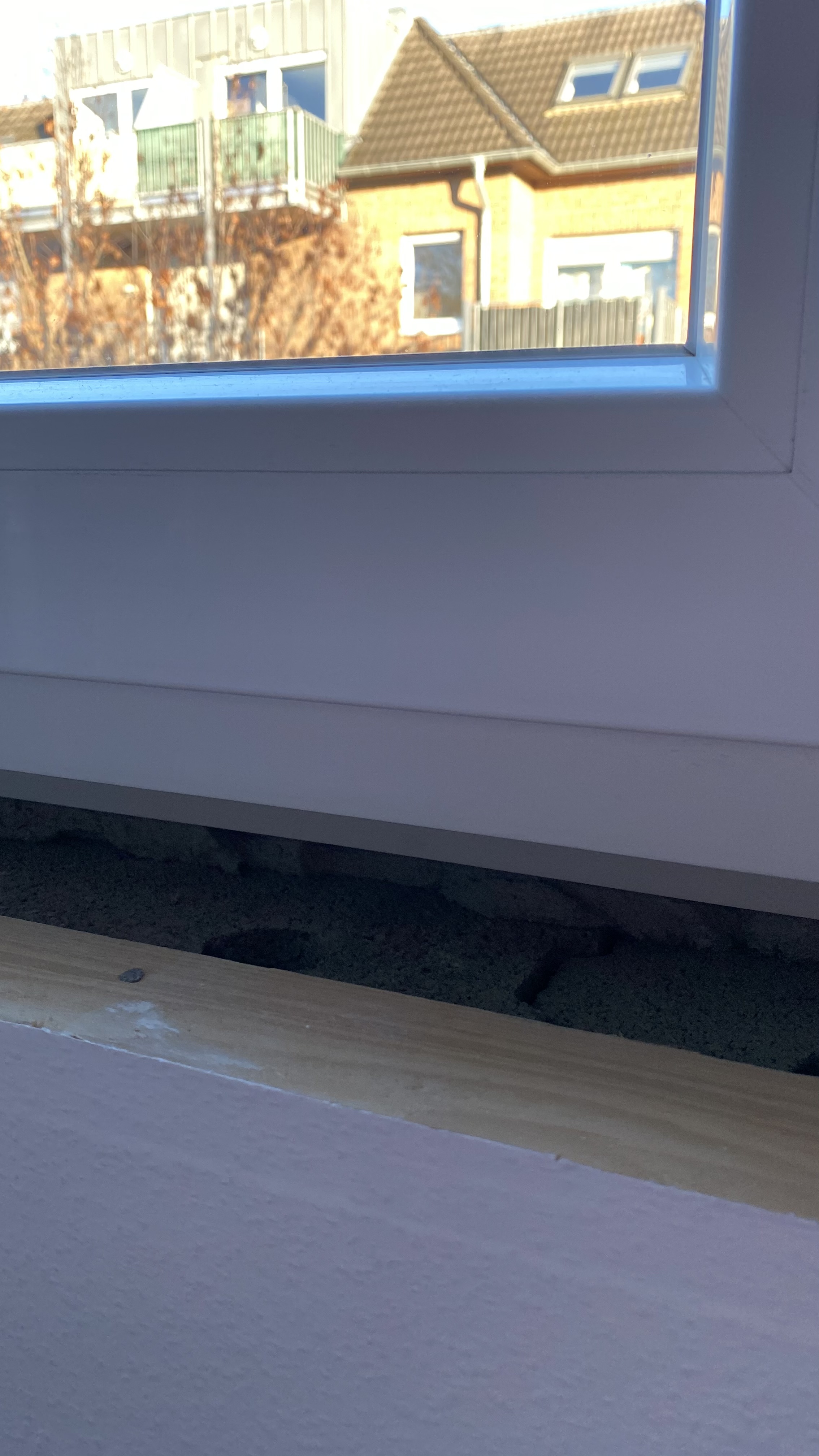 fensterbank-innen-montieren-welche-vorbereitungen-sind-zu-treffen-452994-1.jpeg