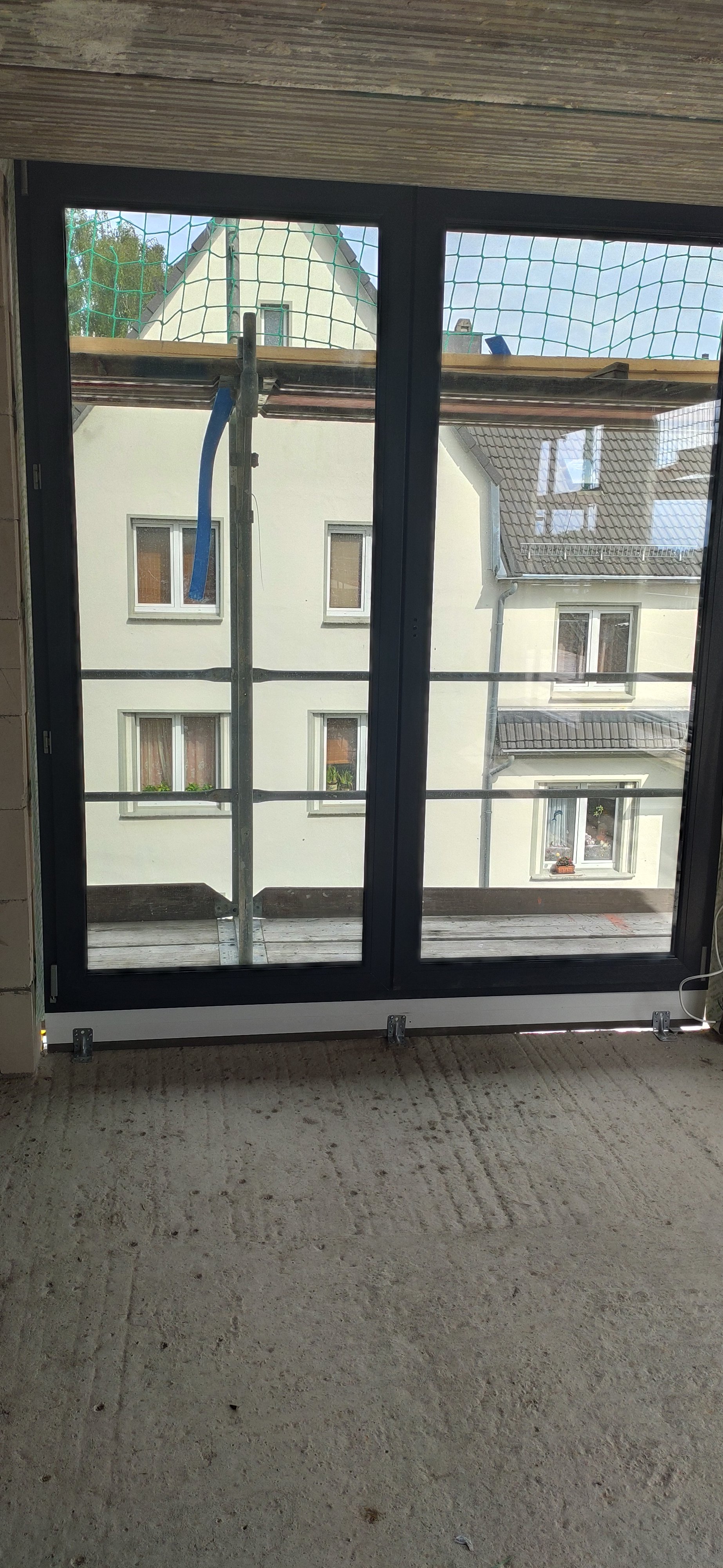 fenstereinbau-neubau-korrekt-340920-1.jpg