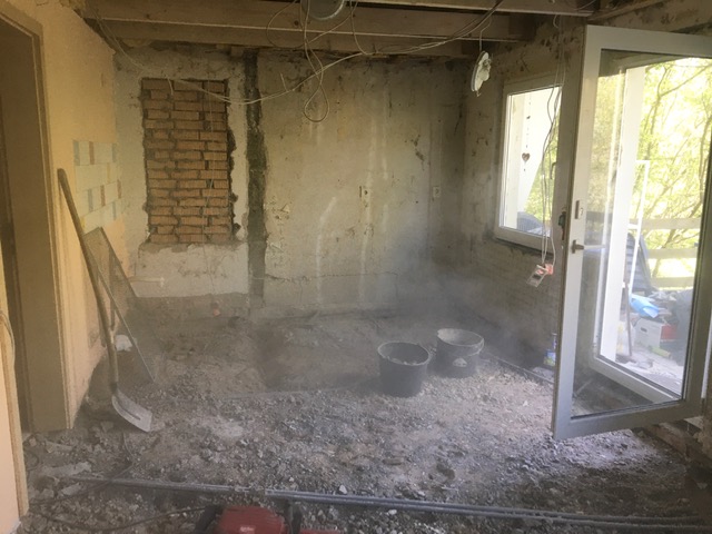 ferienhaus-boden-estrich-daemmen-oder-nicht-401858-2.jpg
