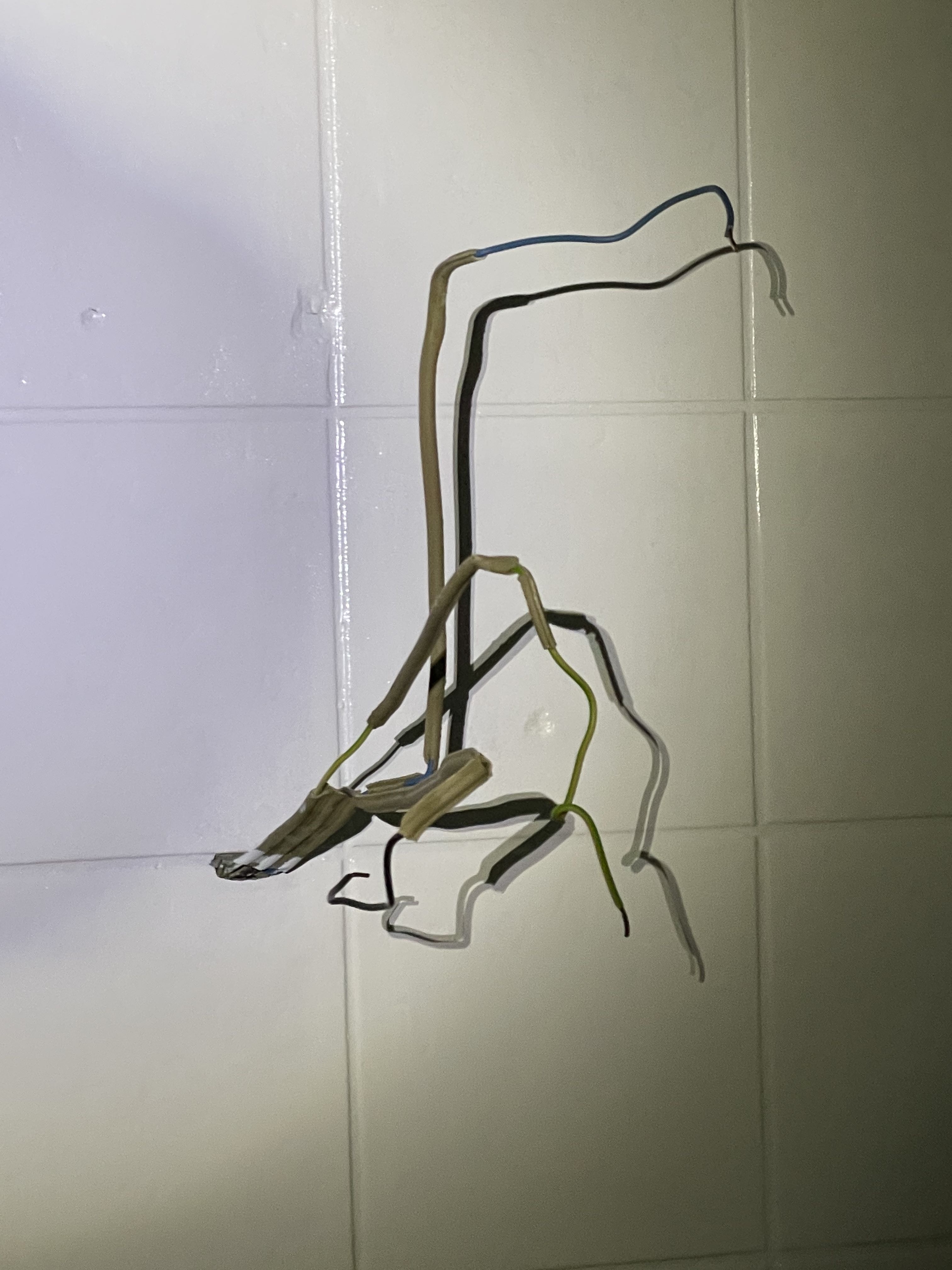fi-schalter-nachruesten-aeltere-elektronik-466927-1.jpg