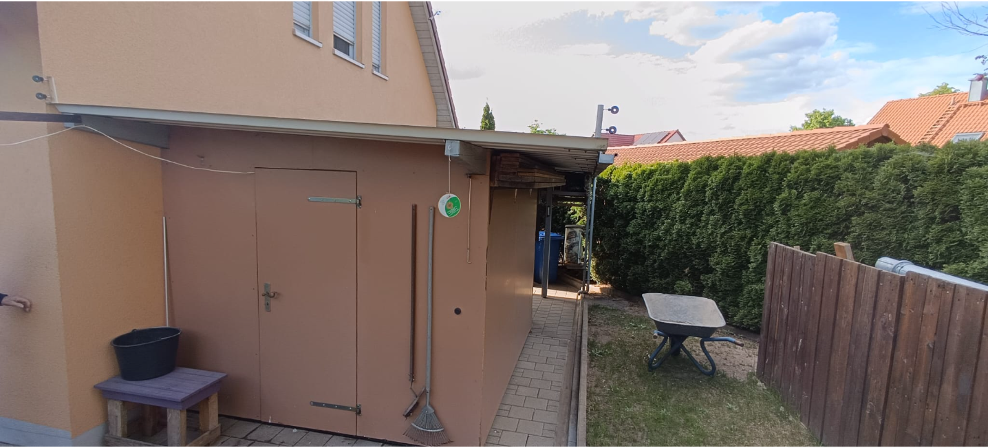 garage-carport-mit-fahrradschuppen-grundstuecksplanung-688264-1.png