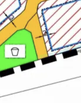 Lageplan mit grünem Gartenbereich, gelbem Weg und blau umrissenem Gebäudebereich.