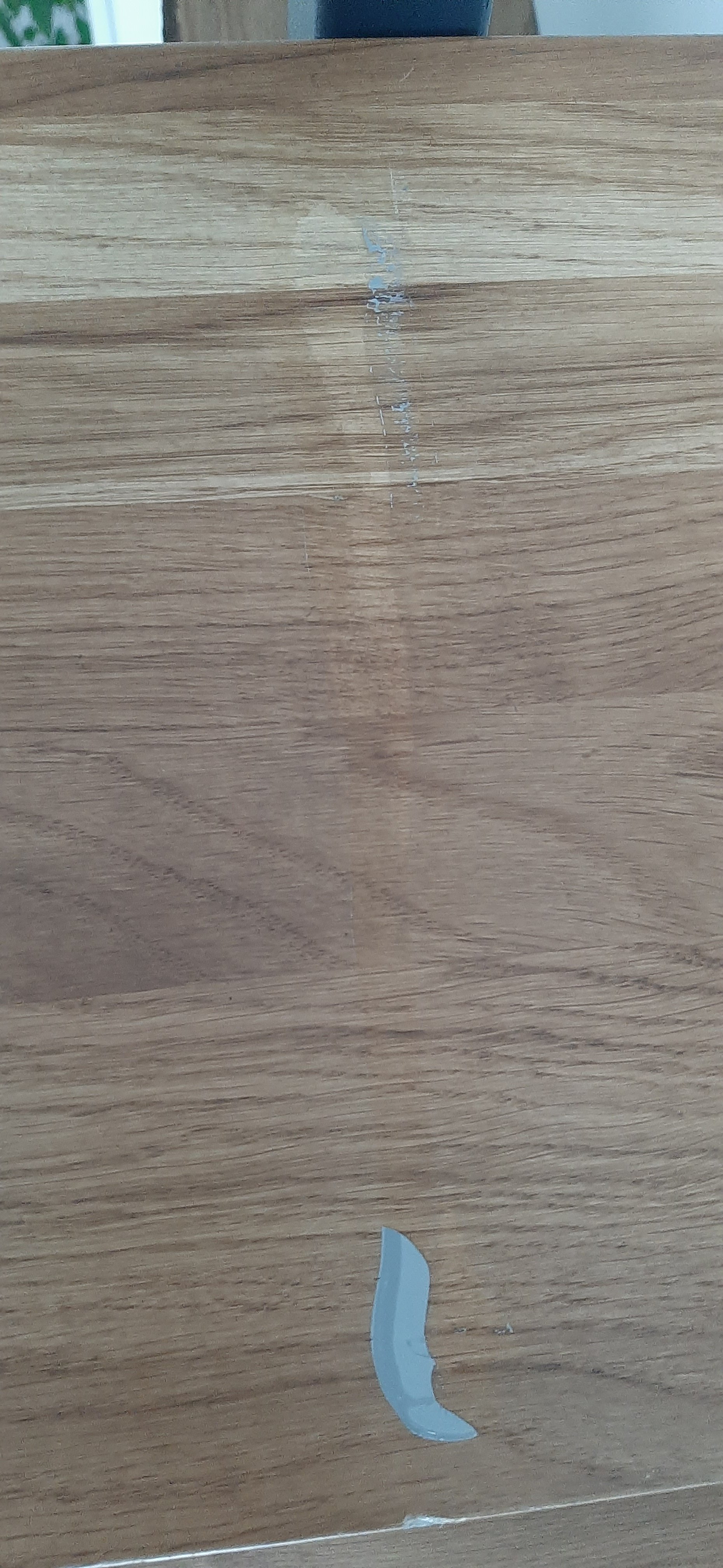 geklebte-treppenstufen-loesen-sich-481353-4.jpg