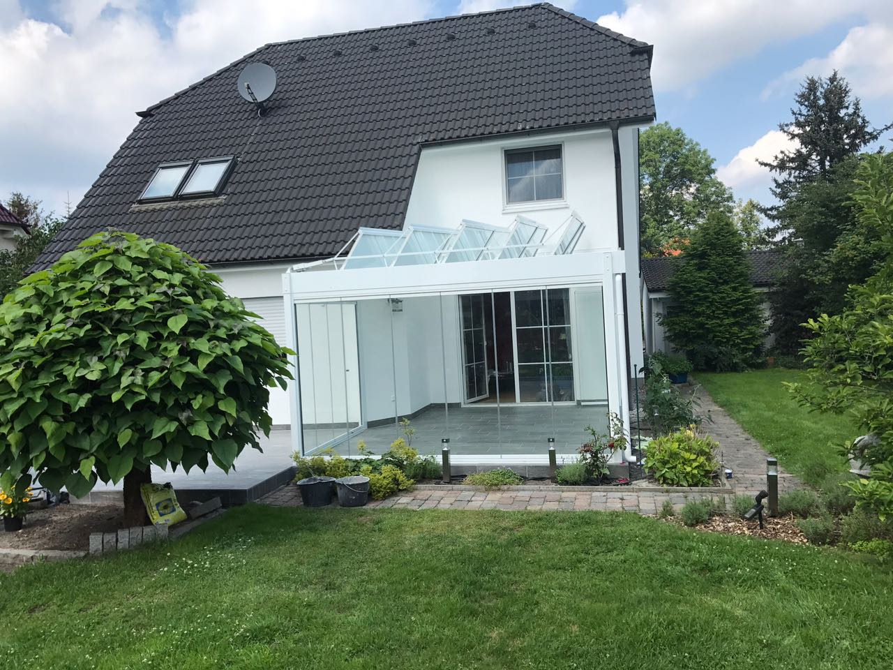 glas-oder-lamellendach-als-terrassenueberdachung-251616-1.jpeg