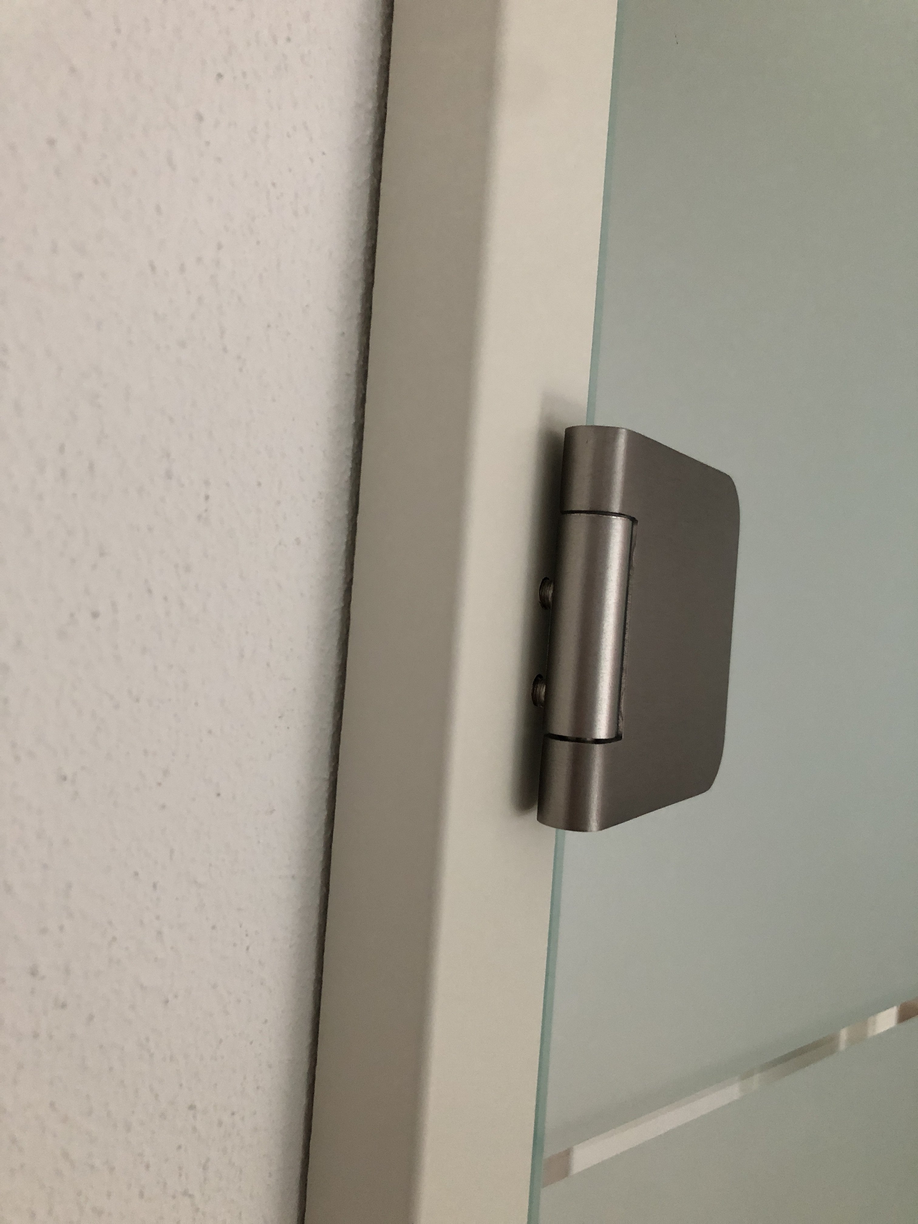 glastuer-schliesst-nicht-richtig-wie-einstellen-433400-2.jpeg