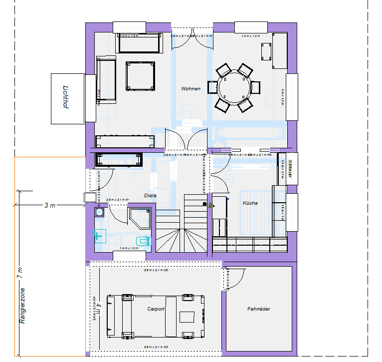 Grundriss eines Hauses von oben: Wohnzimmer, Küche, Diele, Carport, Fahrräder, Treppenhaus.