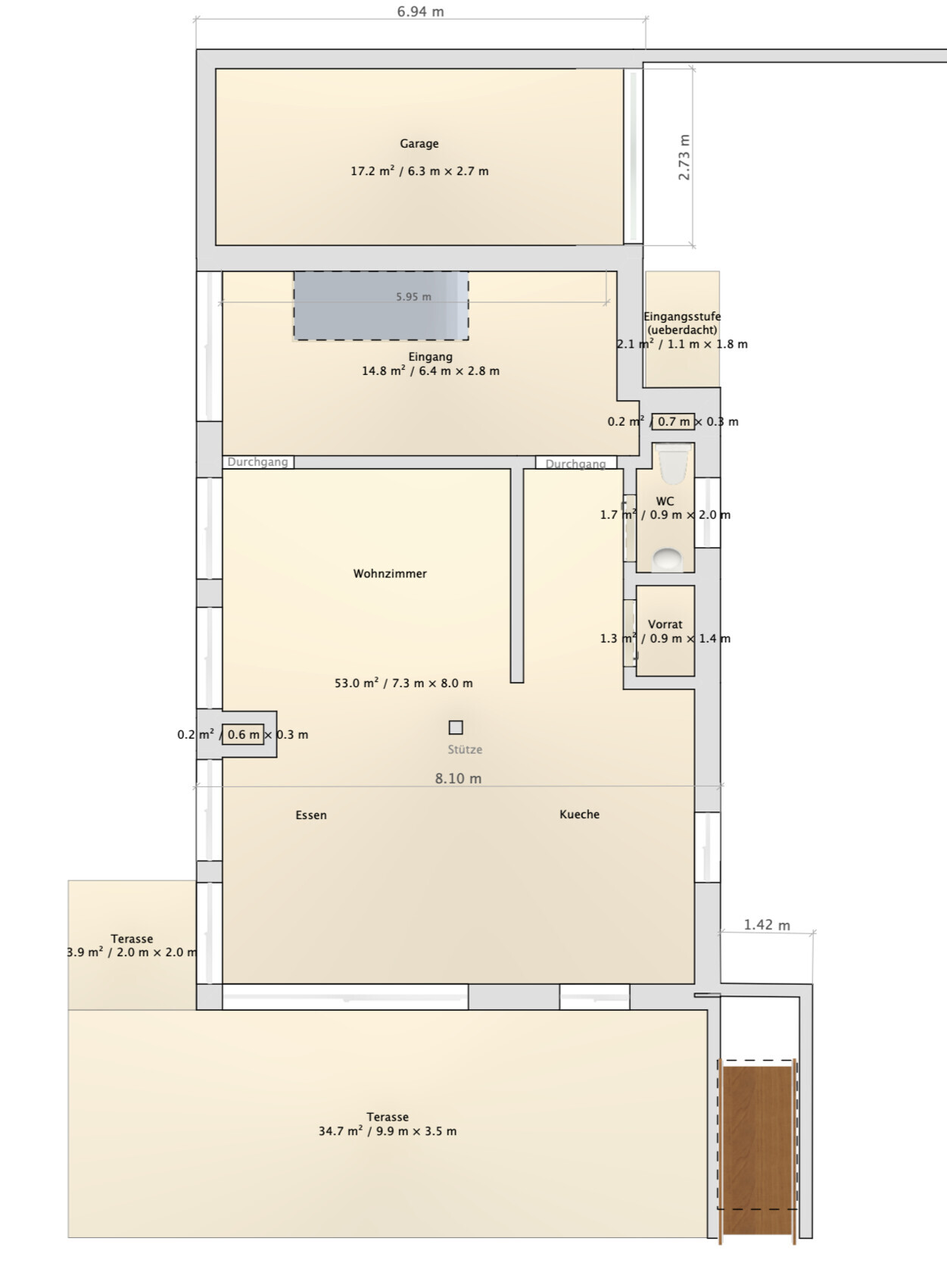 Grundriss eines Hauses mit Garage, Eingang, Wohnzimmer, Küche, Essen, Terrasse.