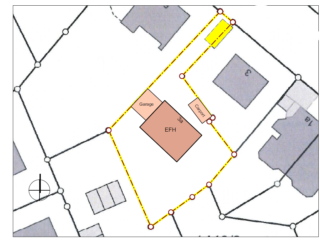 Lageplan eines Grundstücks mit EFH, Garage und Carport, gelb umgrenzt.