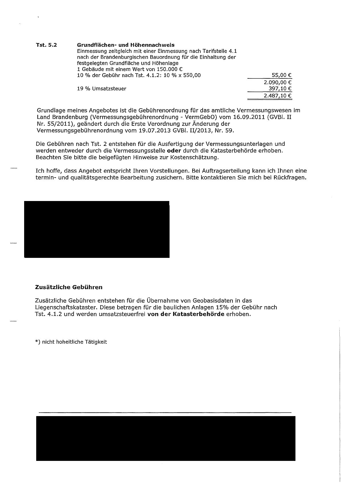 Seite eines Vermessungsdokuments mit Grundflächen- und Höhennachweis.