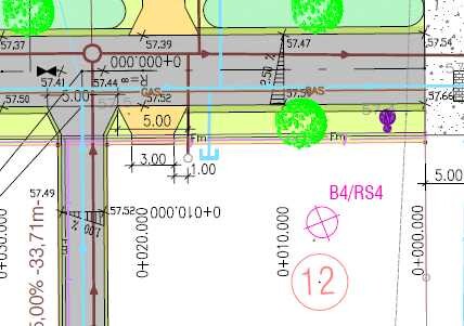 Architektur-Grundrissplan mit Maßlinien und Bauflächen